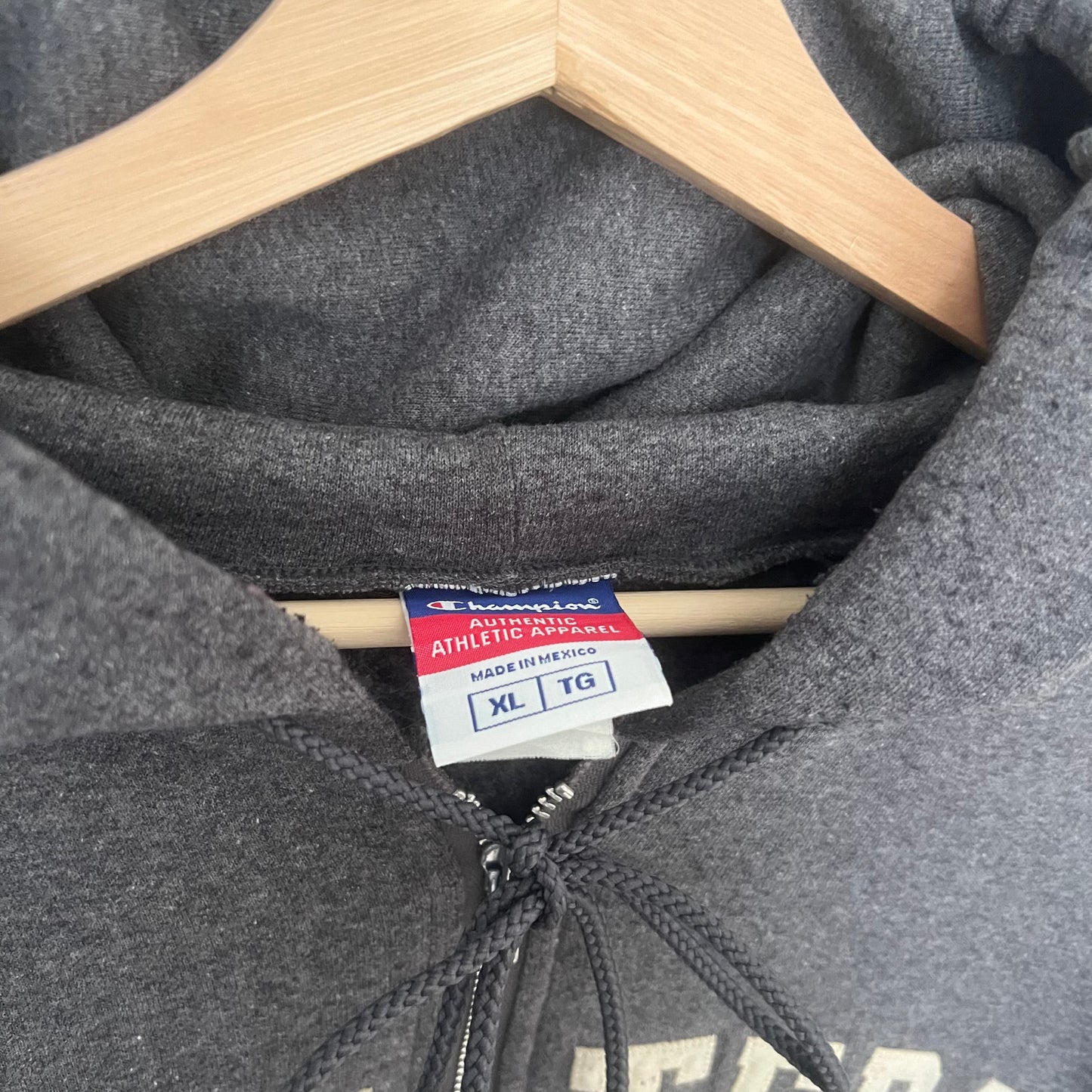 Champion Western Zip-up Hoodie (XL)