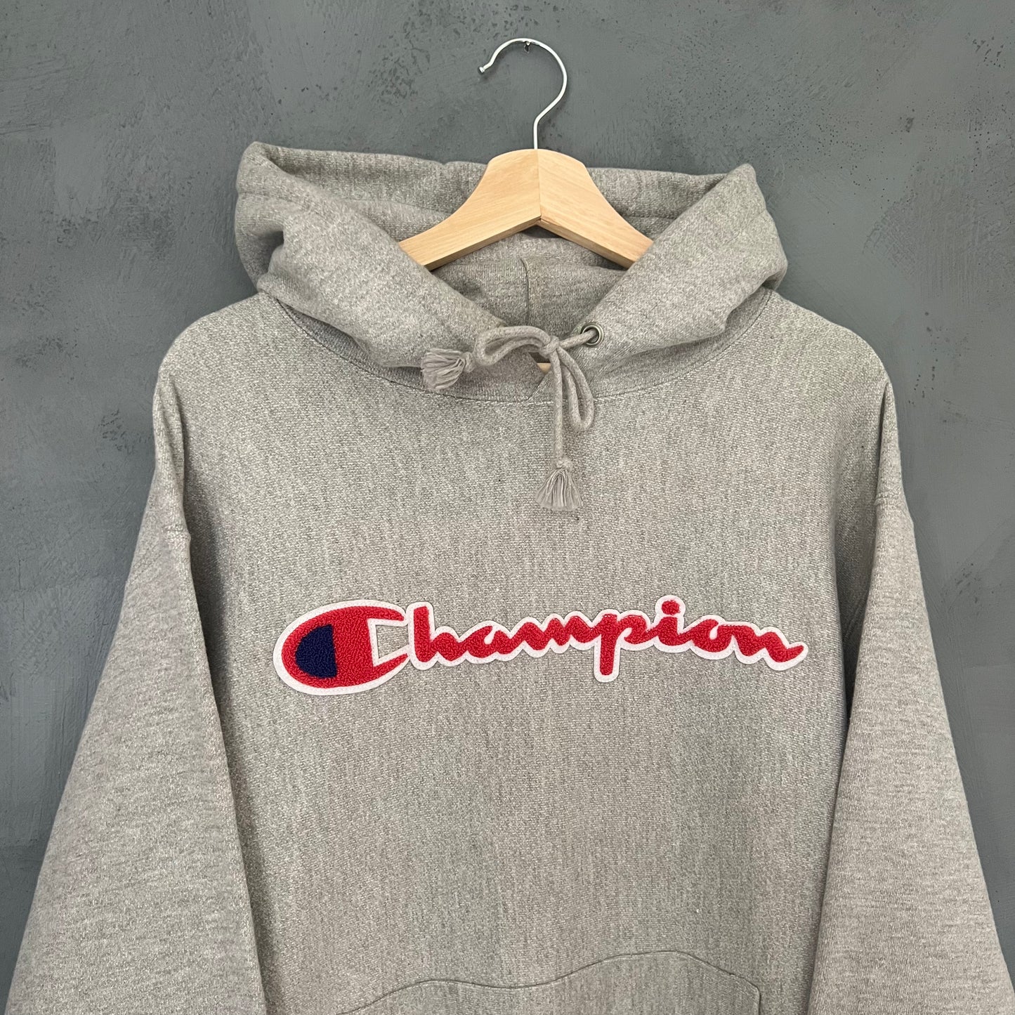 Champion Spellout Hoodie (L)