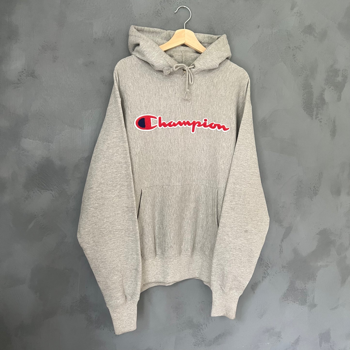 Champion Spellout Hoodie (L)