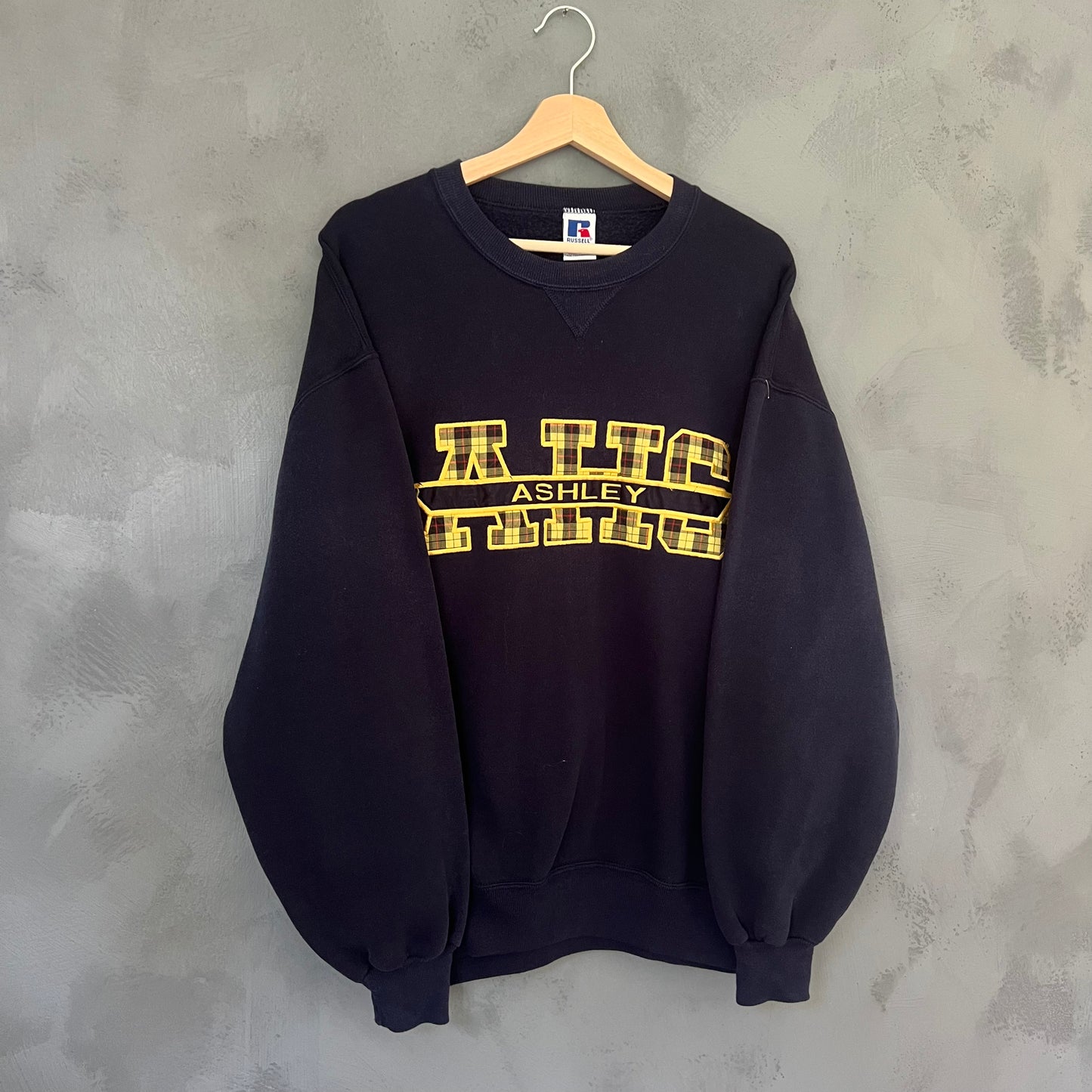 Russel Athletic Sweatshirt (XL)