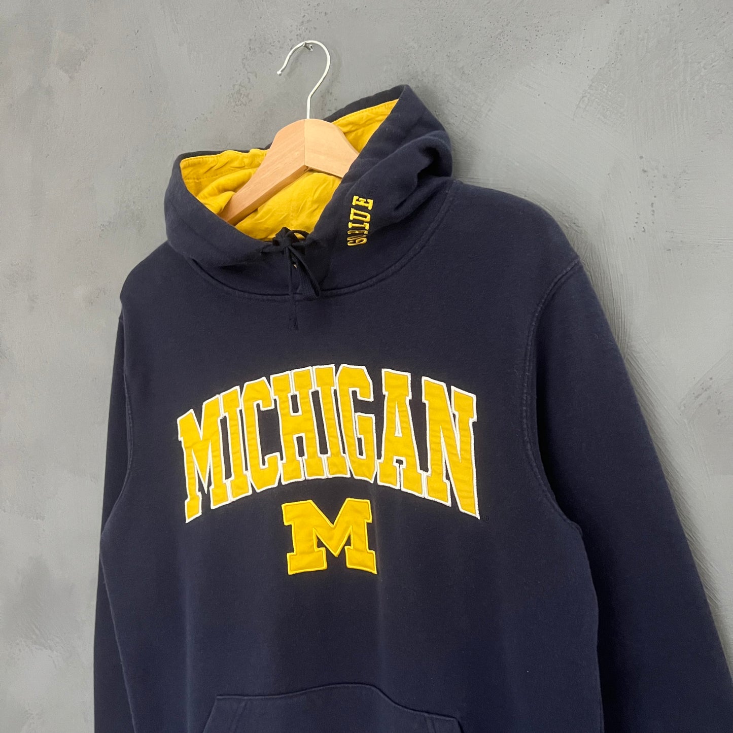 Michigan University Hoodie (S)