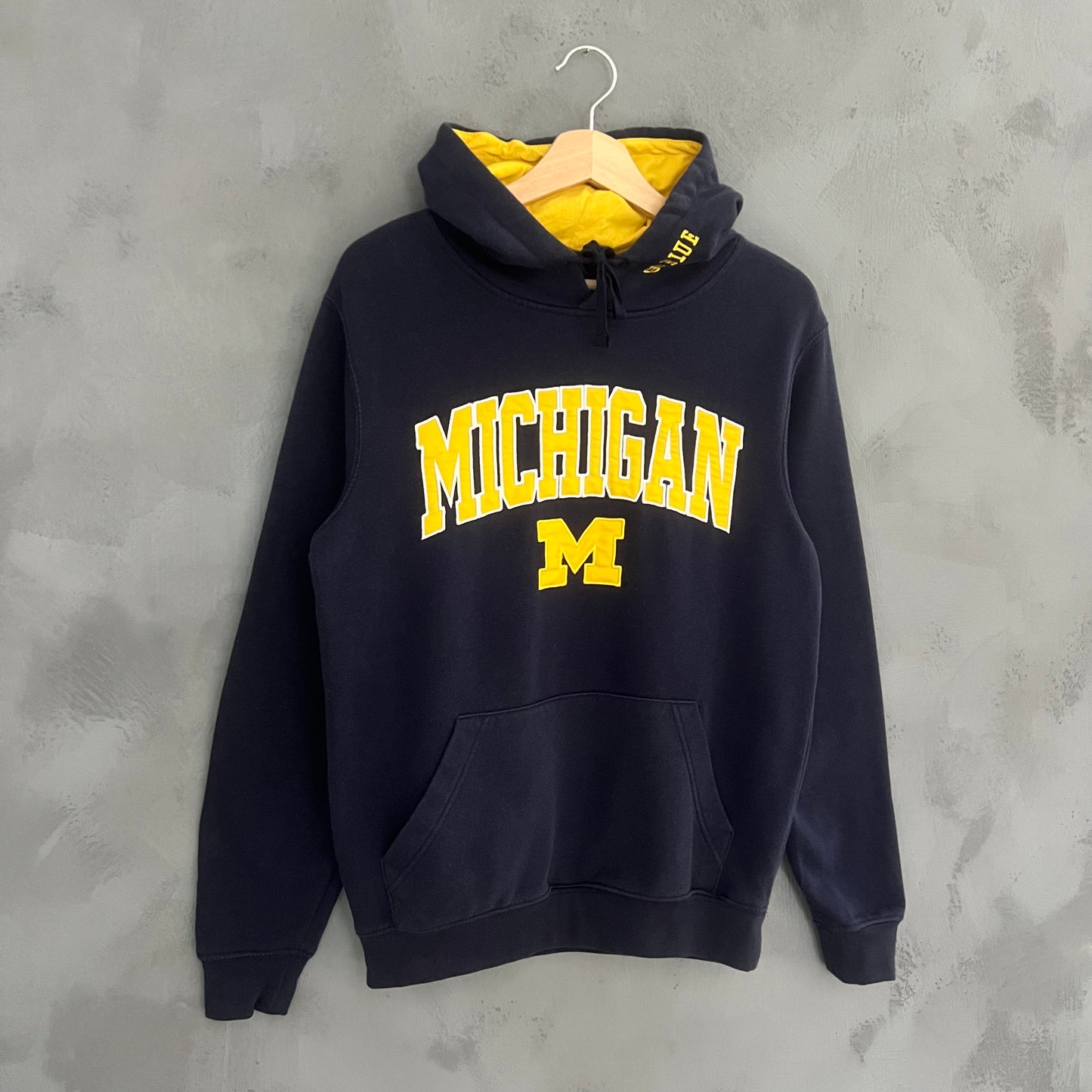 Michigan University Hoodie (S)