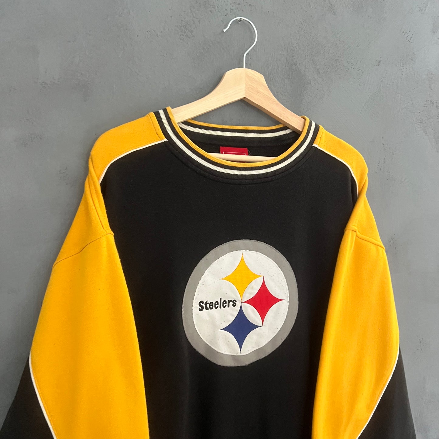 NFL Steelers Sweatshirt (XL)