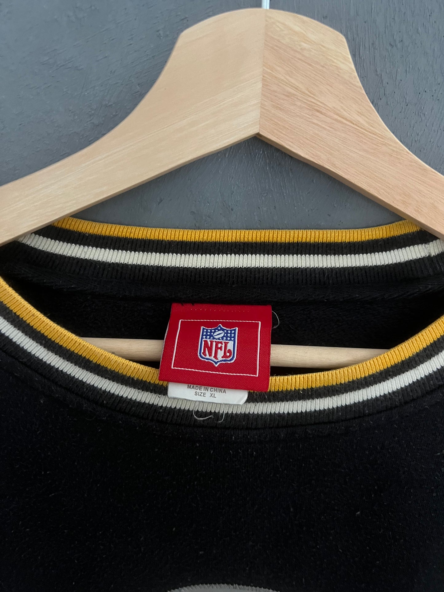 NFL Steelers Sweatshirt (XL)