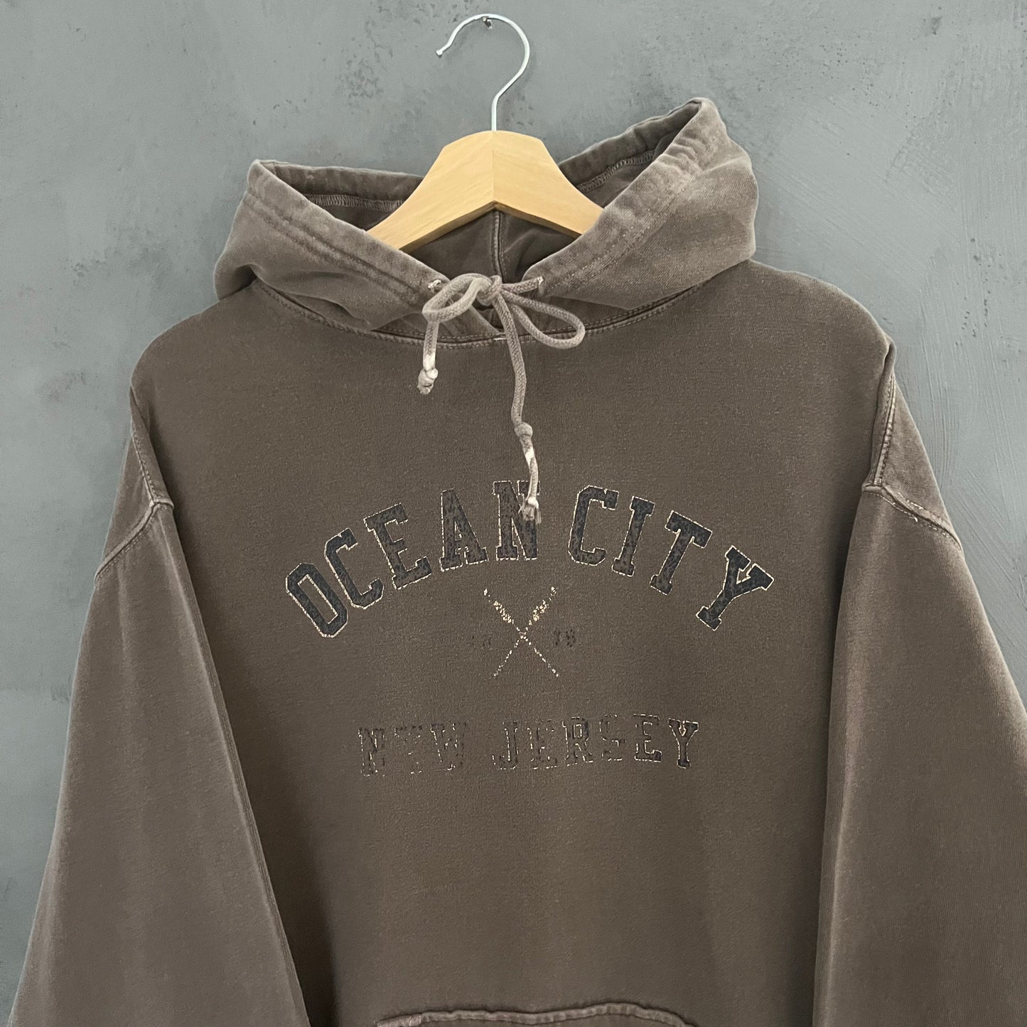 Ocean City Hoodie (L)