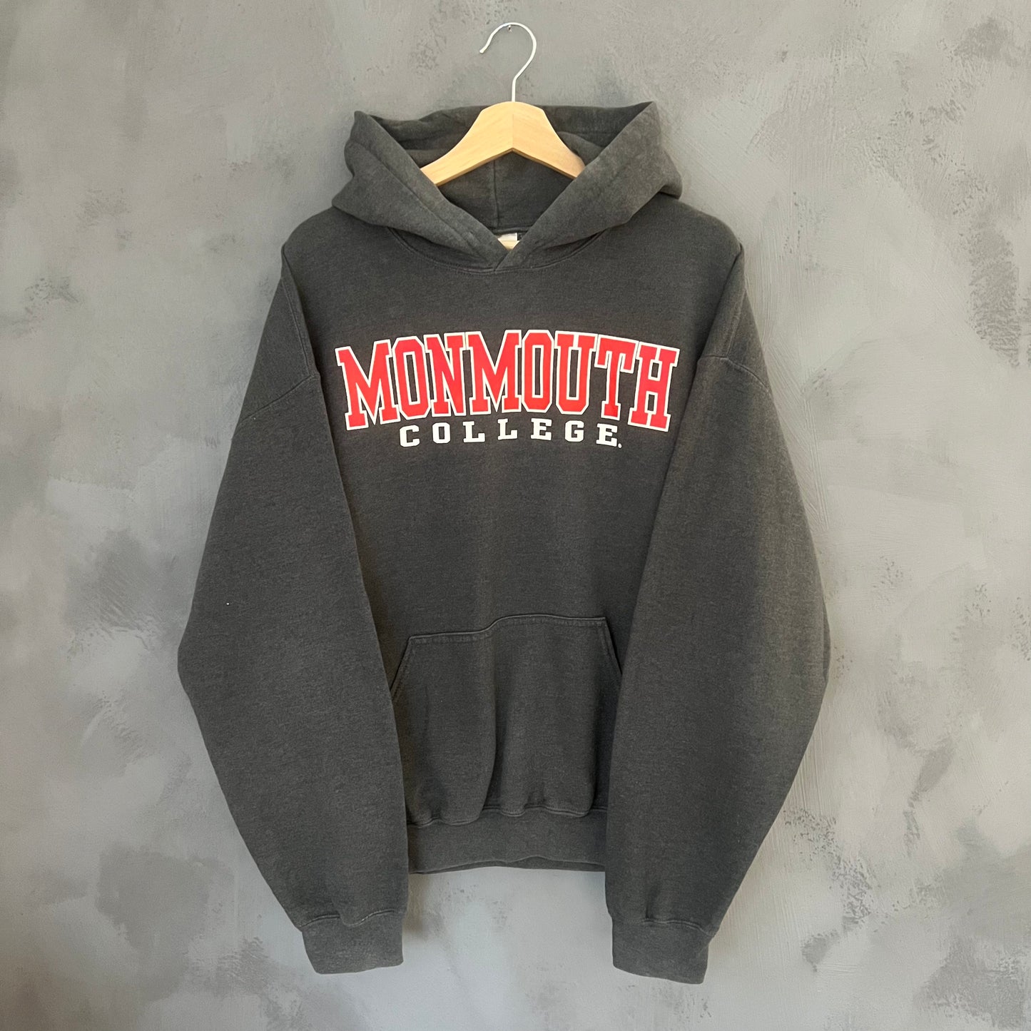 Monmouth Gildan Hoodie (L)