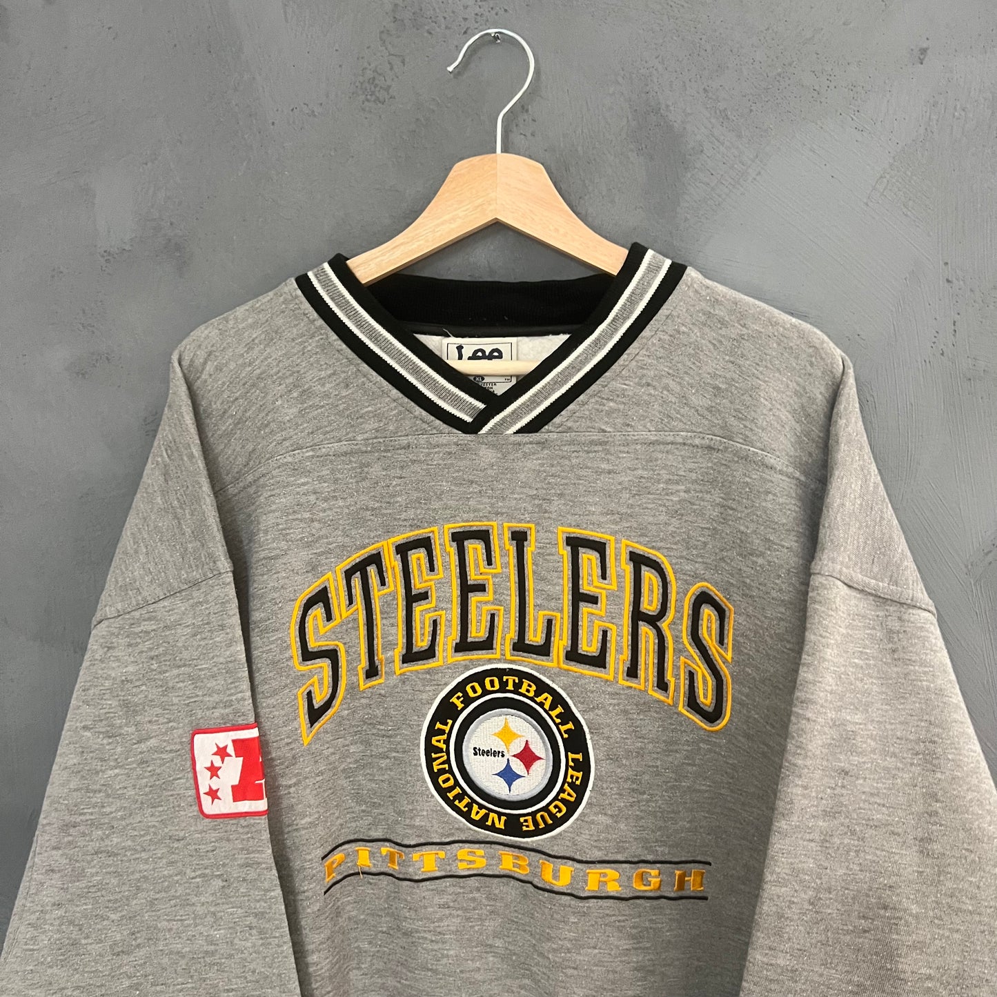 Lee Sport NFL Steelers Sweatshirt (XL)