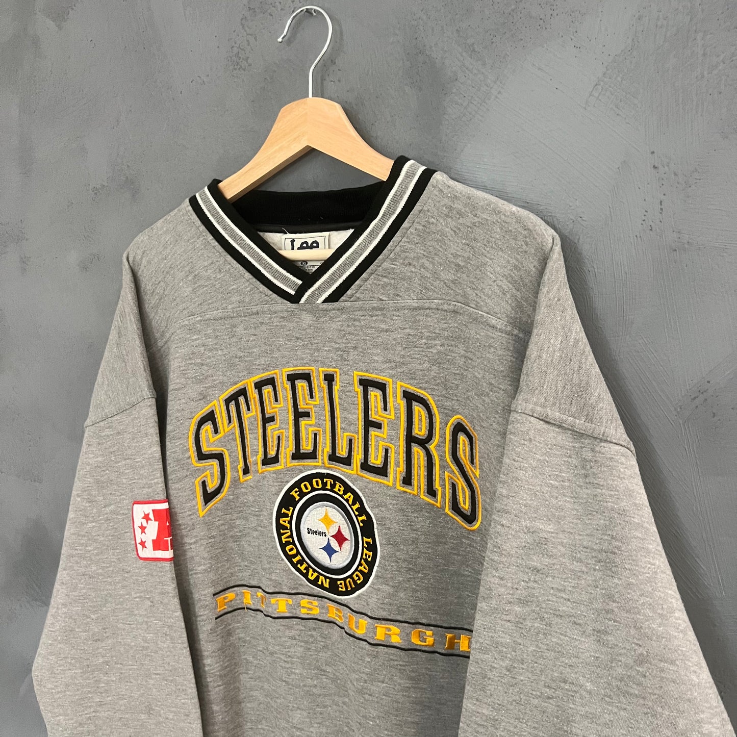 Lee Sport NFL Steelers Sweatshirt (XL)