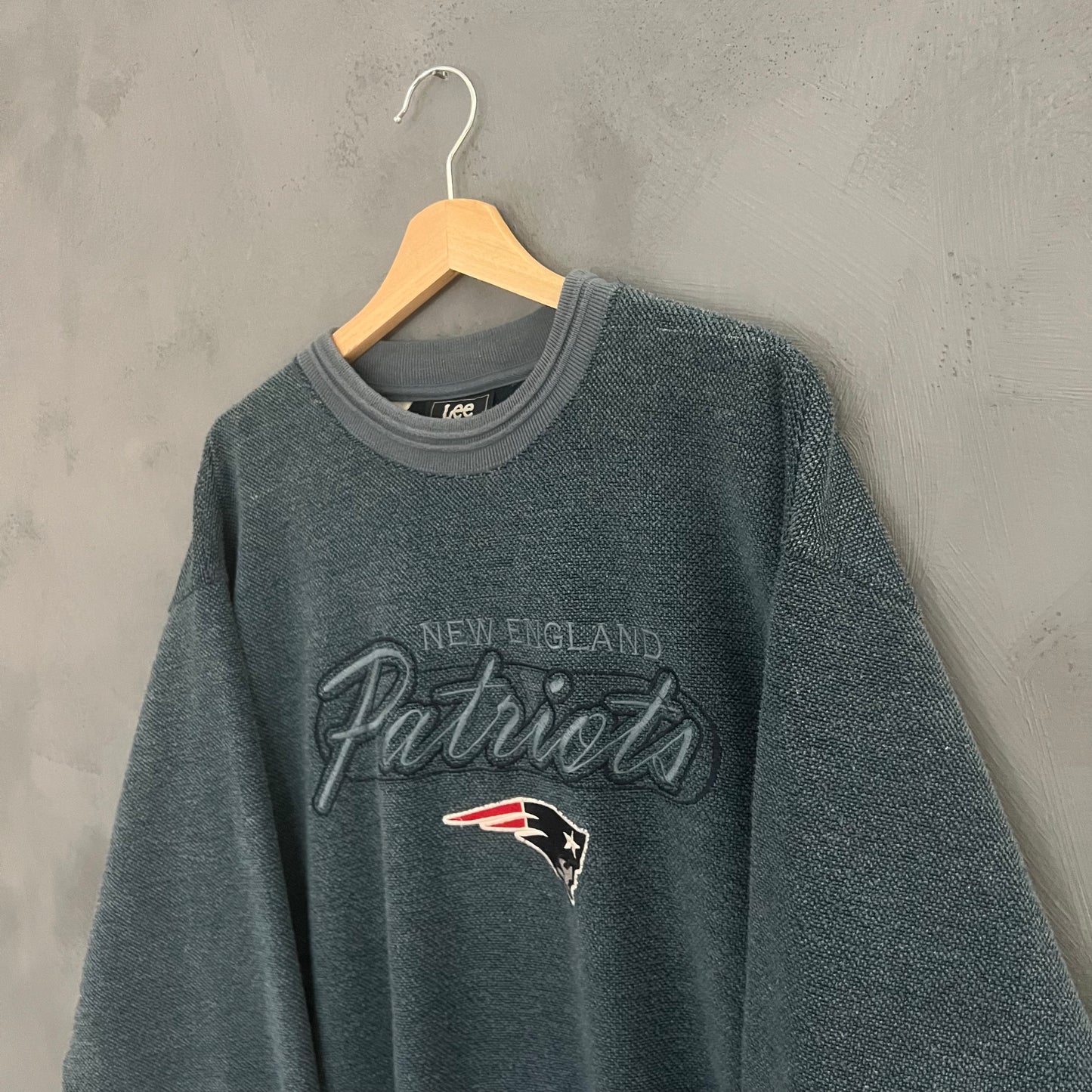 Lee Sport New England Patriots Sweatshirt (L)