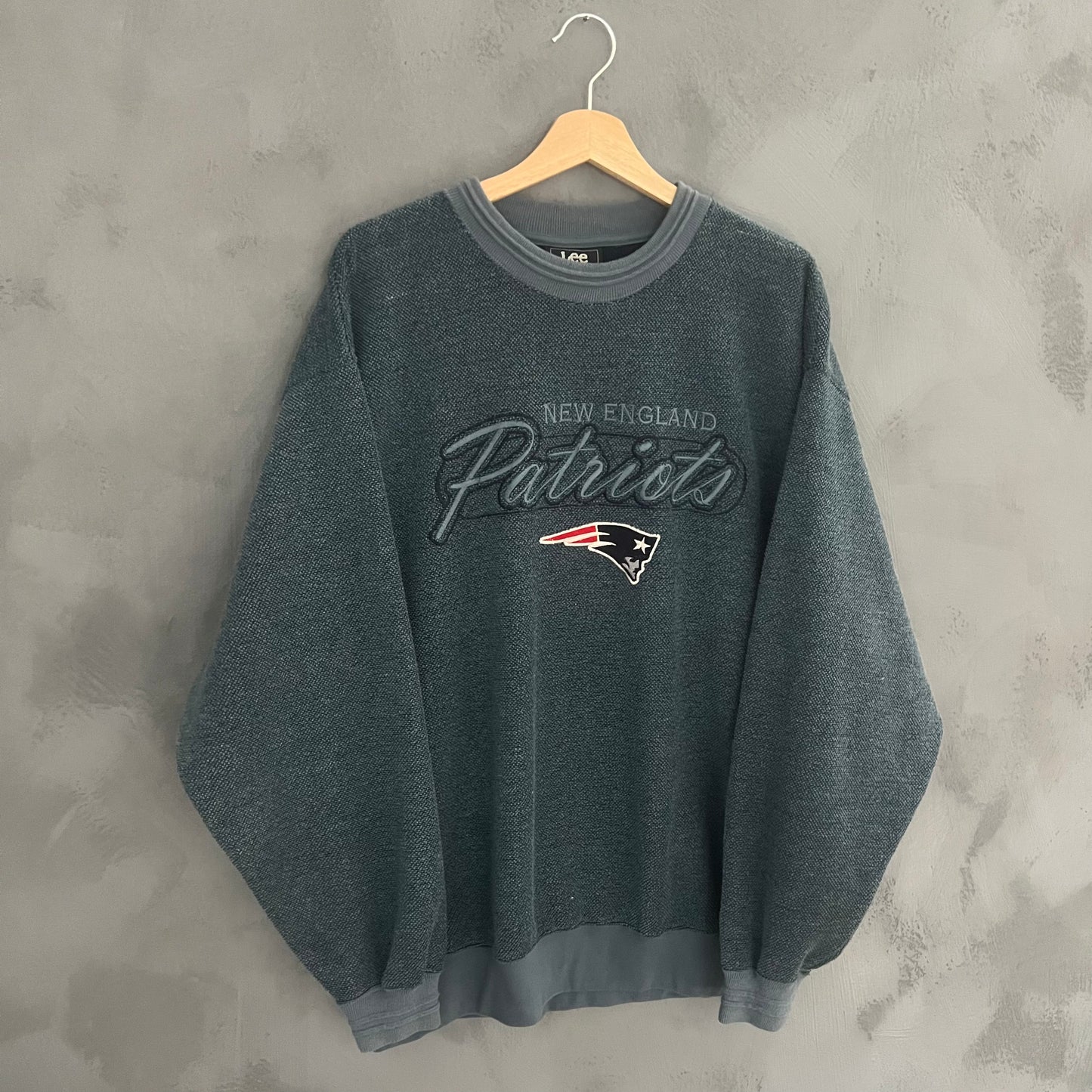 Lee Sport New England Patriots Sweatshirt (L)