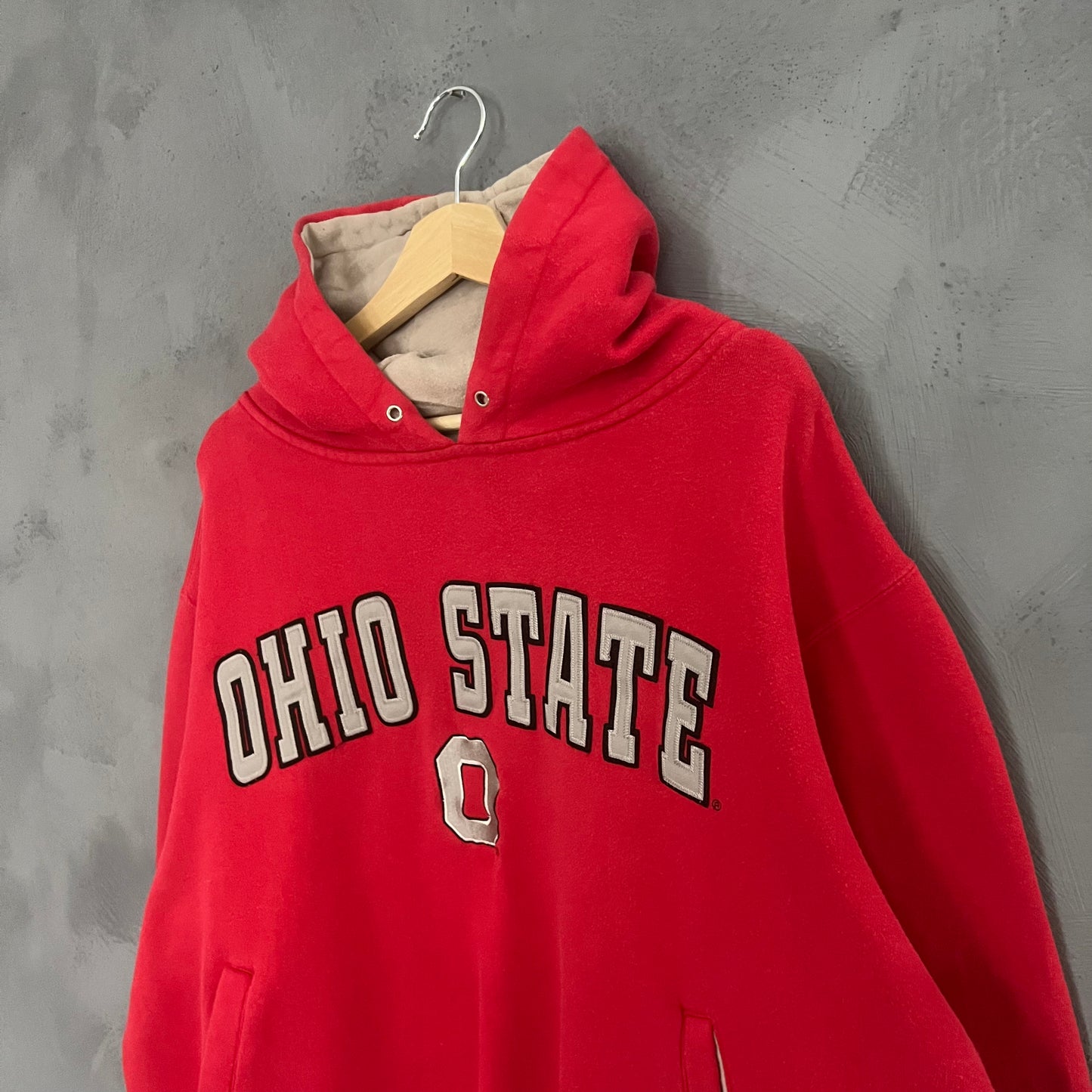 Heavy Weight Ohio State Hoodie (L)