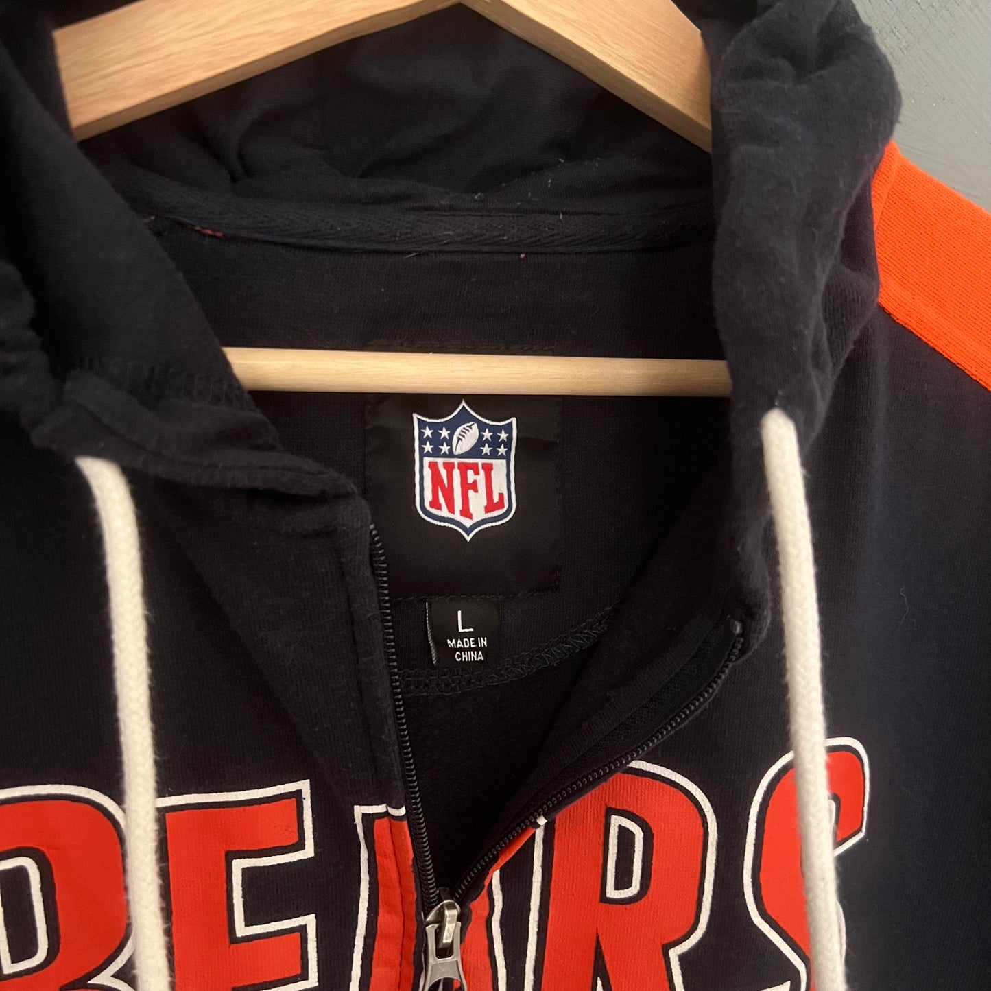 NFL Chicago Bears Zip-up Hoodie (M)