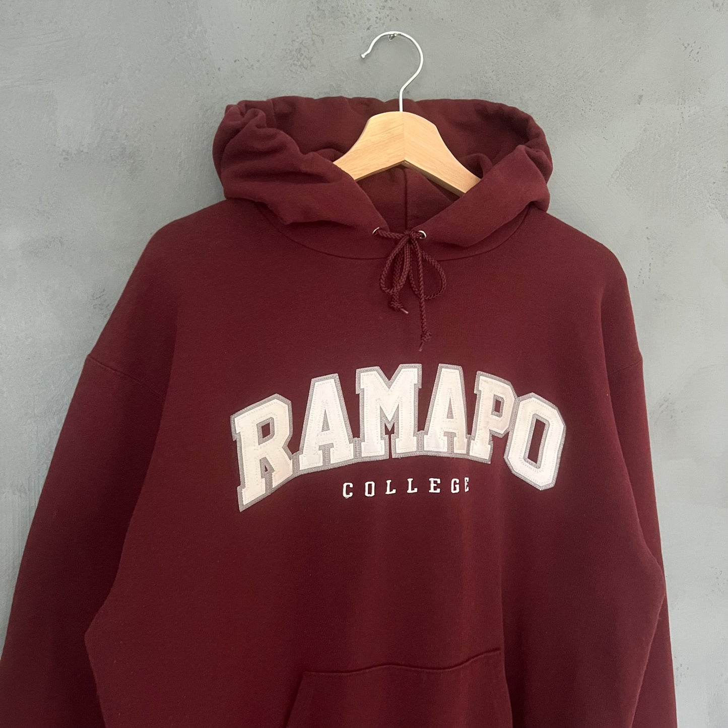 Champion Ramapo College Hoodie (M)