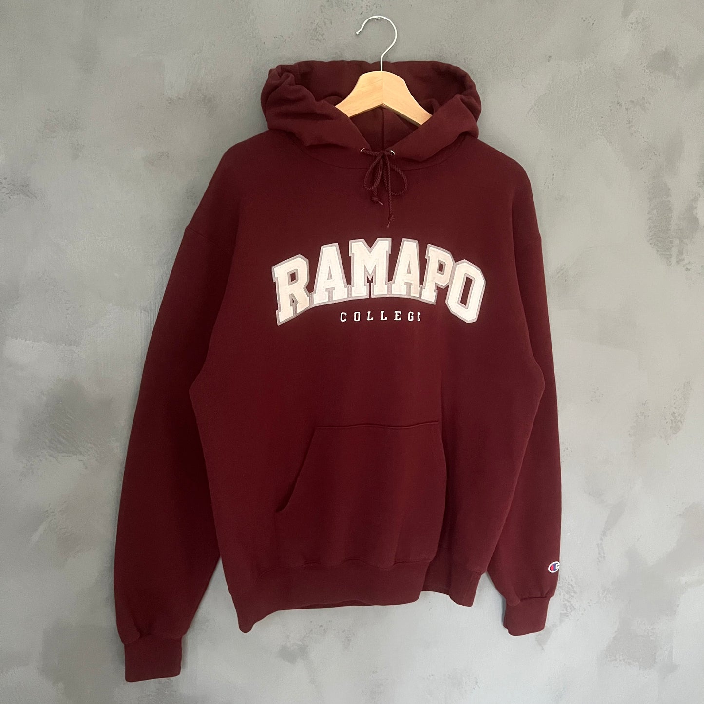 Champion Ramapo College Hoodie (M)