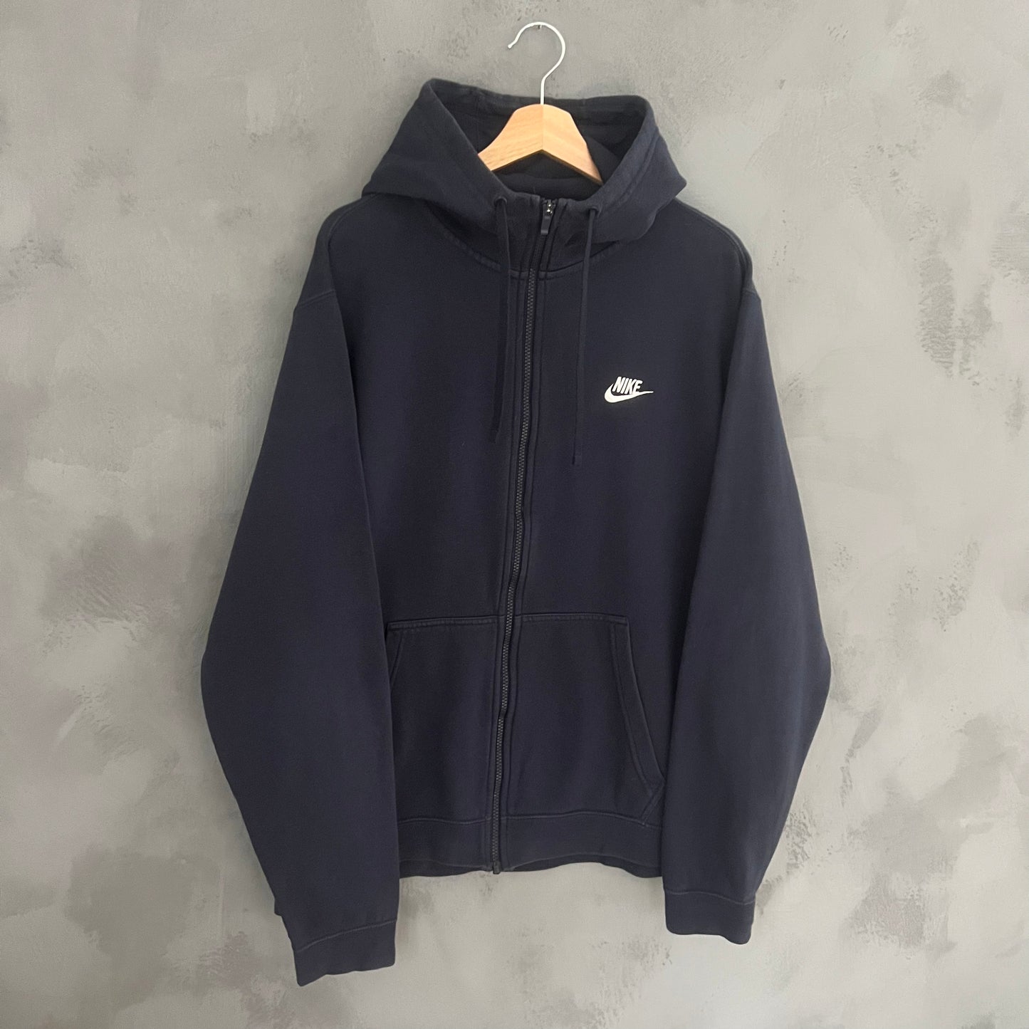 Nike Logo Zip-up Hoodie (XL)