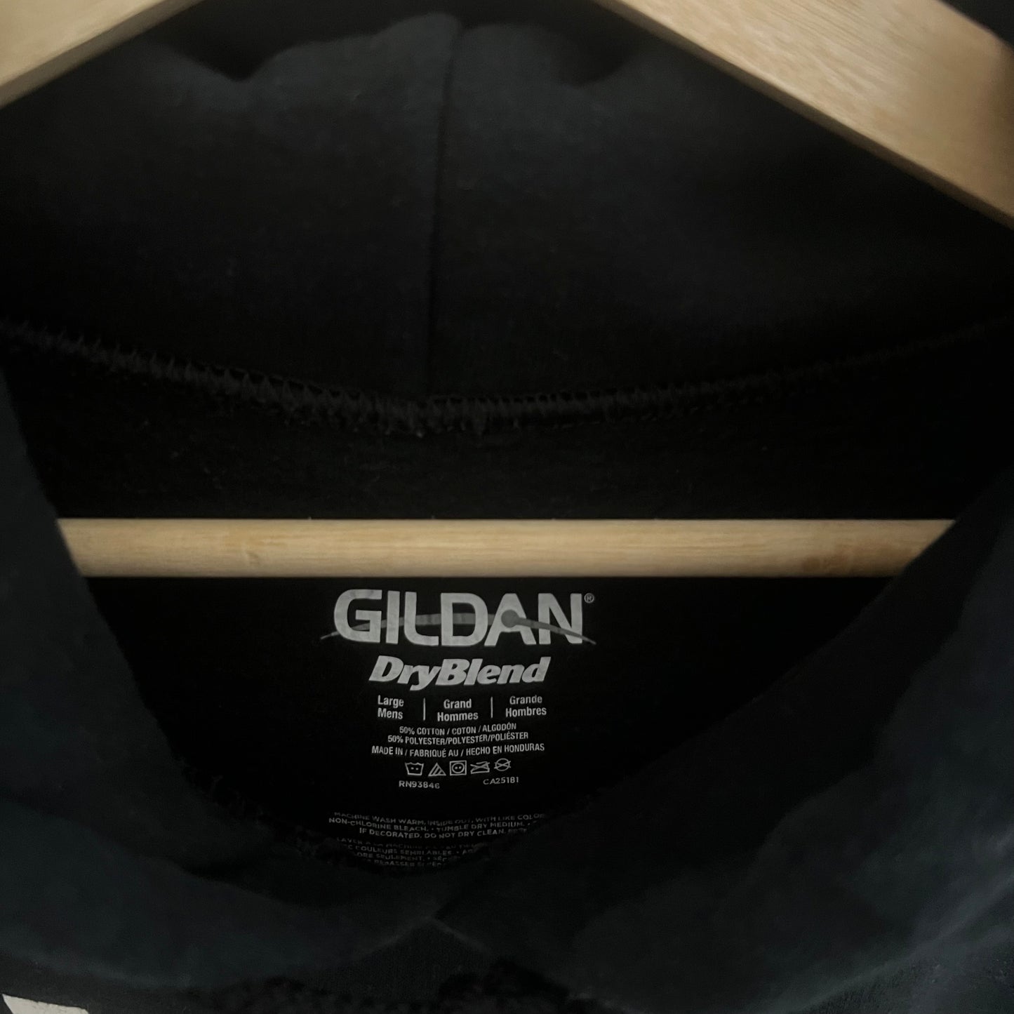 Gildan New Paltz New York Hoodie (M)