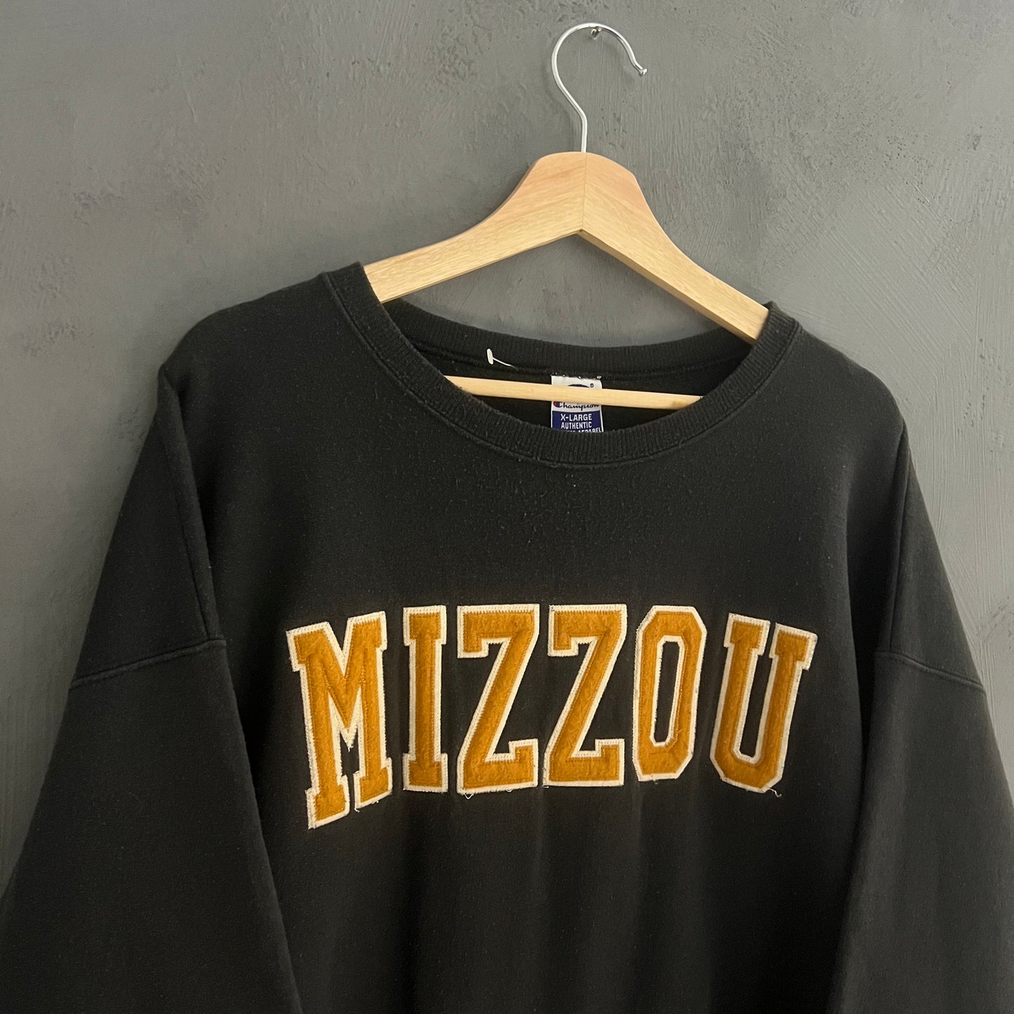 Champion Mizzou Sweatshirt (XL)