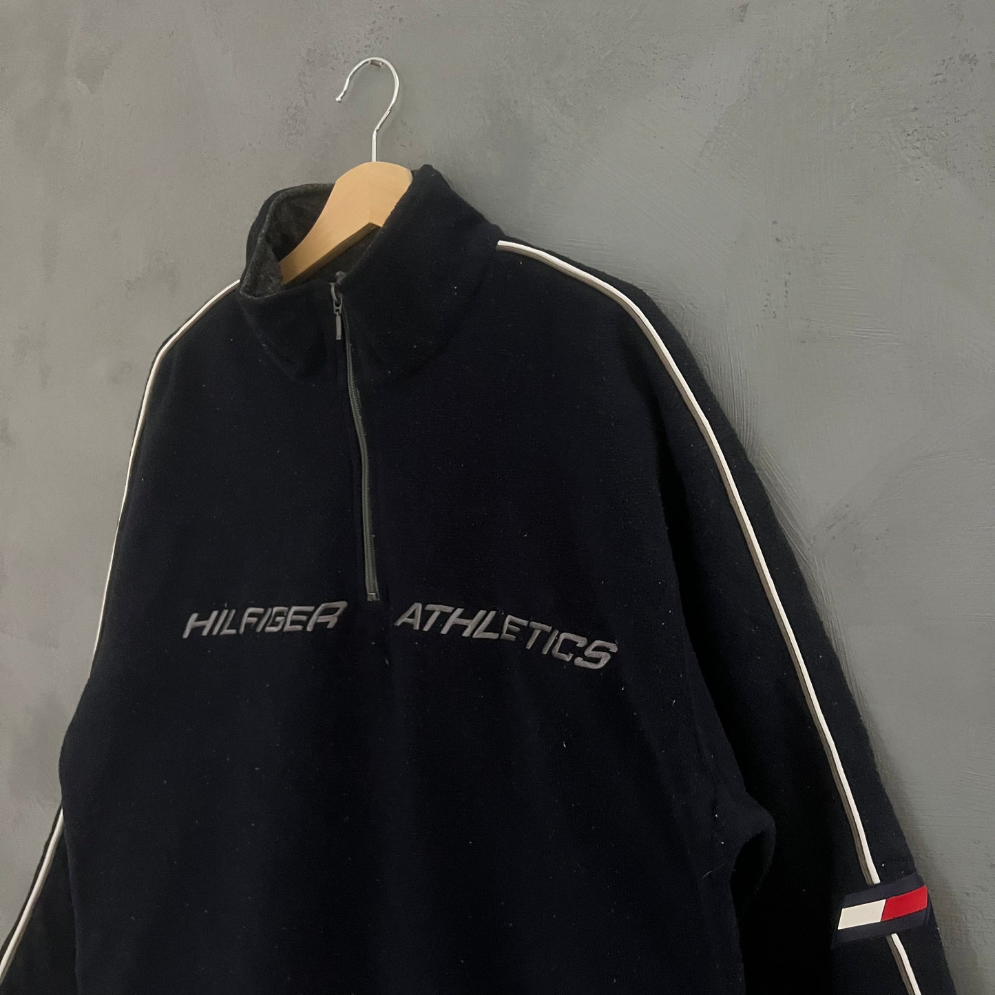 Tommy HIlfiger Athletics 1/4 Zip Fleece (L/XL)